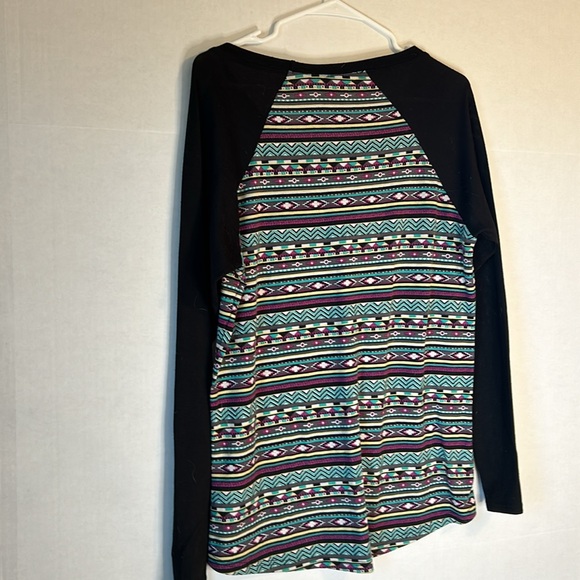 3/$25 Roper Multi Aztec Print Scoop Neck Western Cowgirl L/S T Shirt. Size L - Picture 2 of 10
